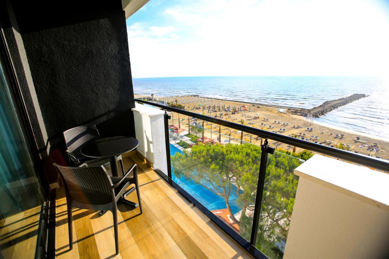 Royal G Club Hotel